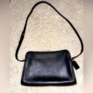 Vintage Coach 9814 Black Leather CrossBody  Shoulder Handbag Bag Adj Strap